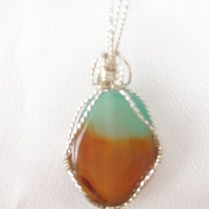 Polished Stone Pendant Wrapped in Twisted Wire